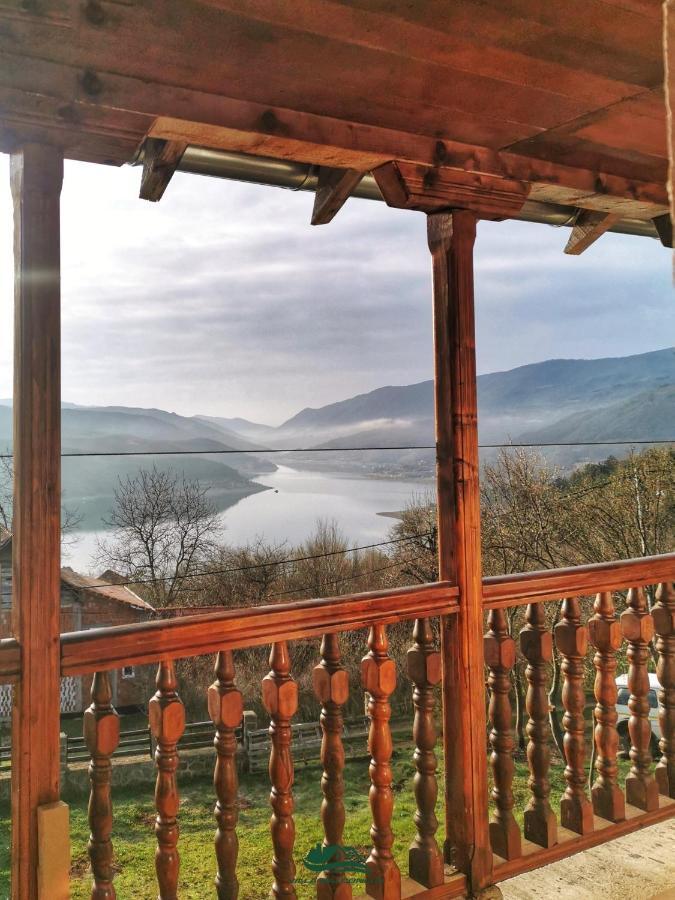 Villa Balconlux Pirot Esterno foto