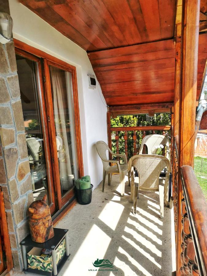 Villa Balconlux Pirot Esterno foto