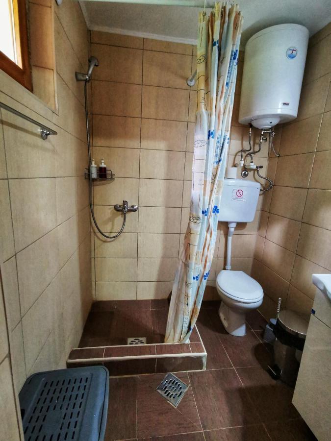 Villa Balconlux Pirot Esterno foto